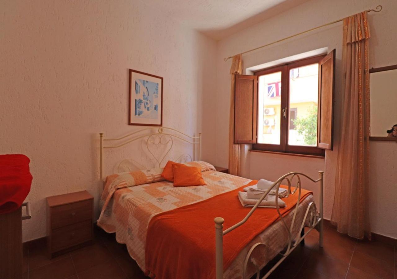 Casa Silvana La Maddalena  Eksteriør billede